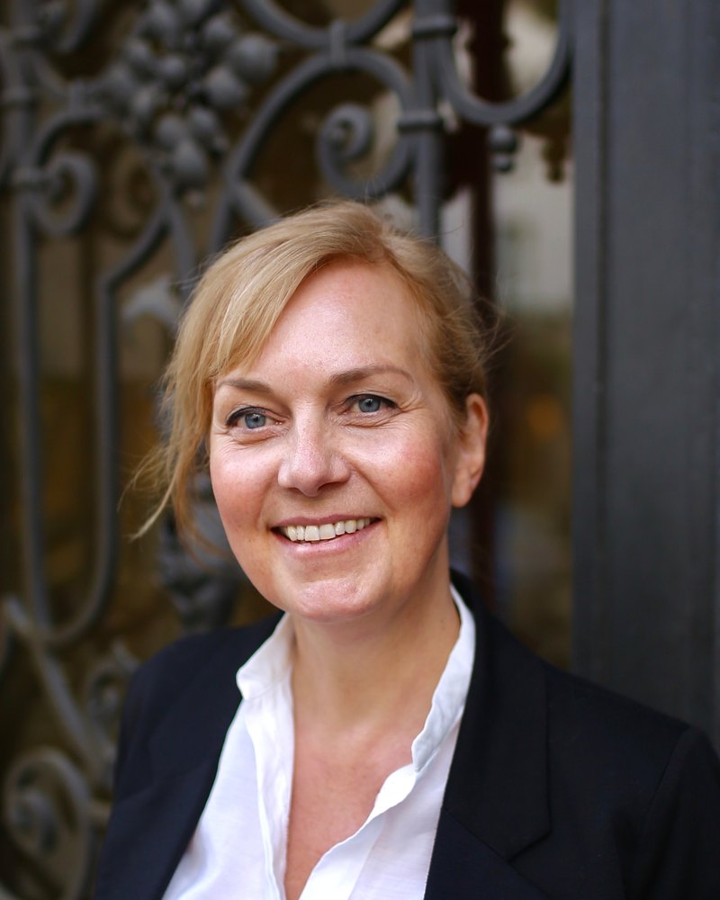 Dr. Annette Kreutziger-Herr, C.S.